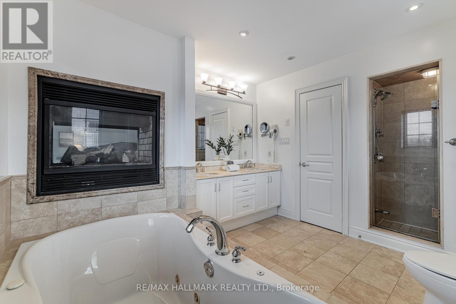 48 Stonecliffe Crescent, Aurora, Ontario  L4G 7Z6 - Photo 14 - N12732998