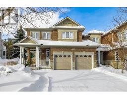 48 STONECLIFFE CRESCENT, Aurora, Ontario