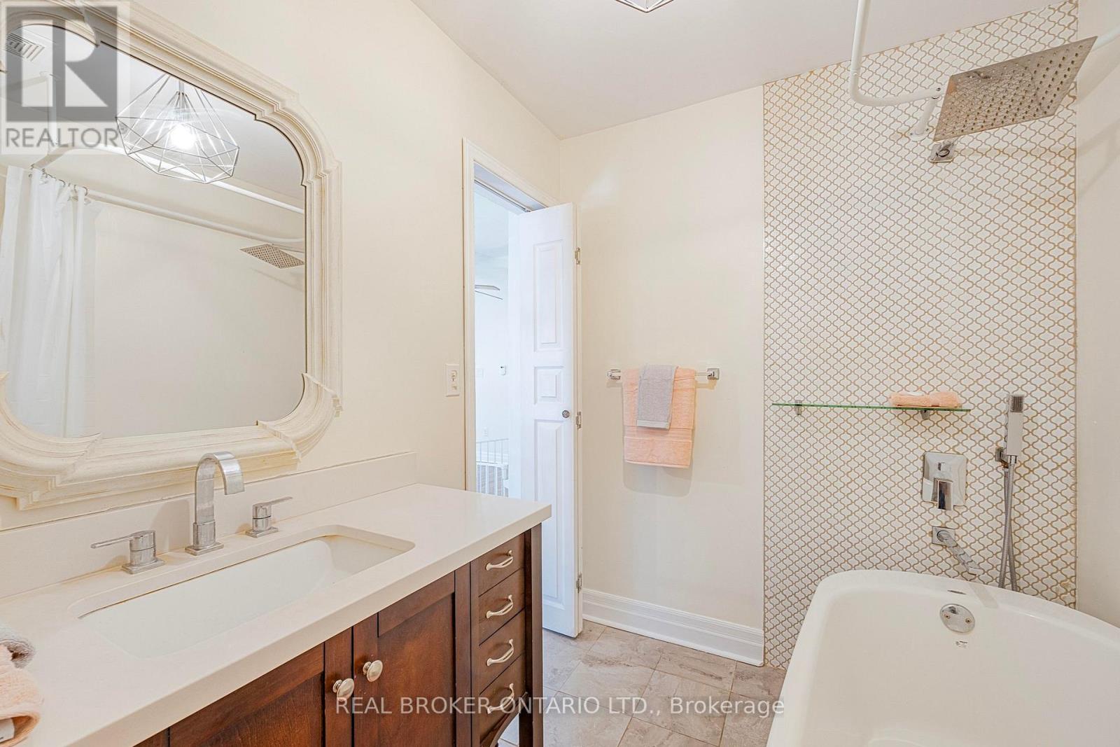 5520 County Road 90 Road, Springwater, Ontario  L0M 1T0 - Photo 14 - S12733044