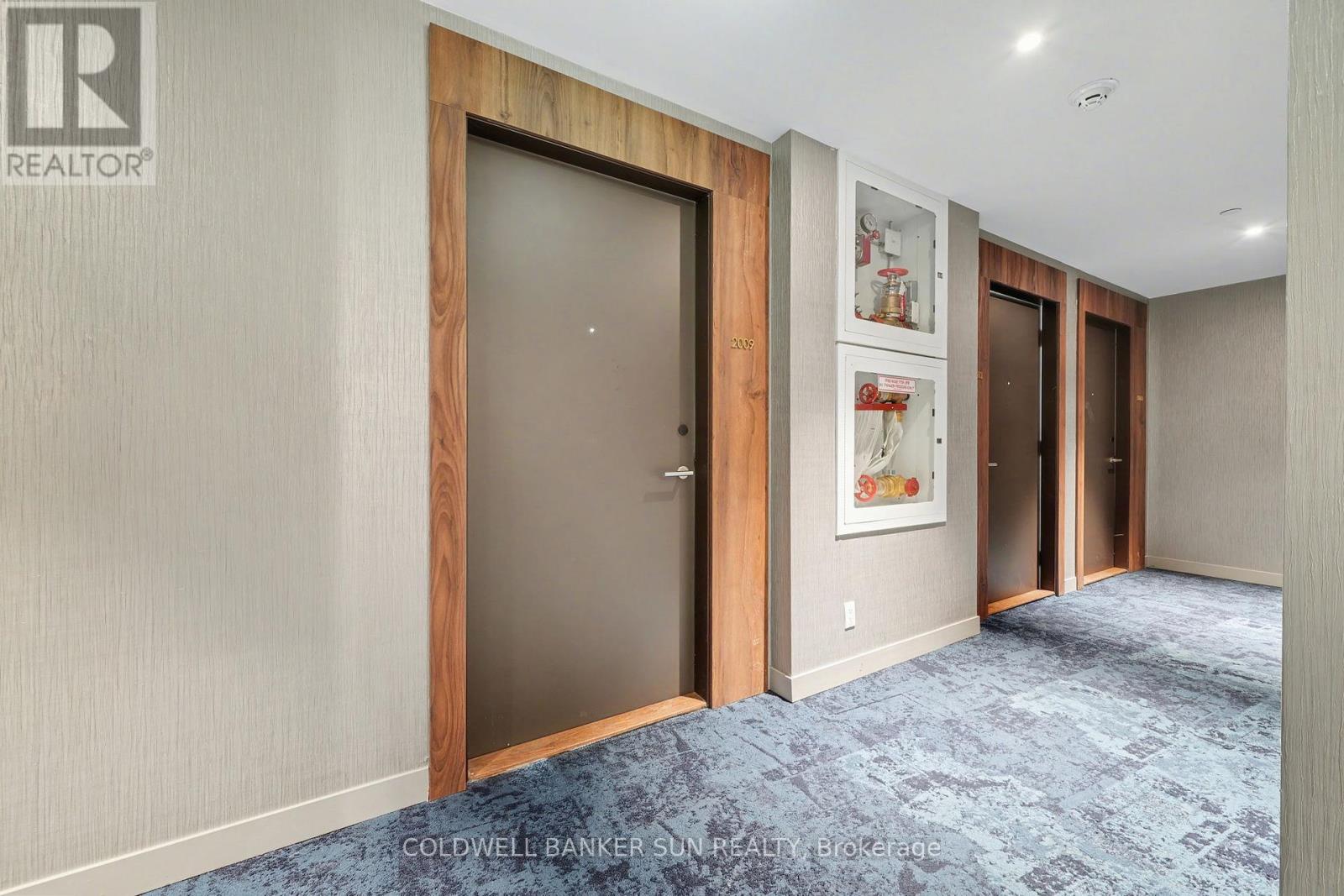 2009 - 39 Mary Street, Barrie, Ontario  L4N 1S9 - Photo 4 - S12733108