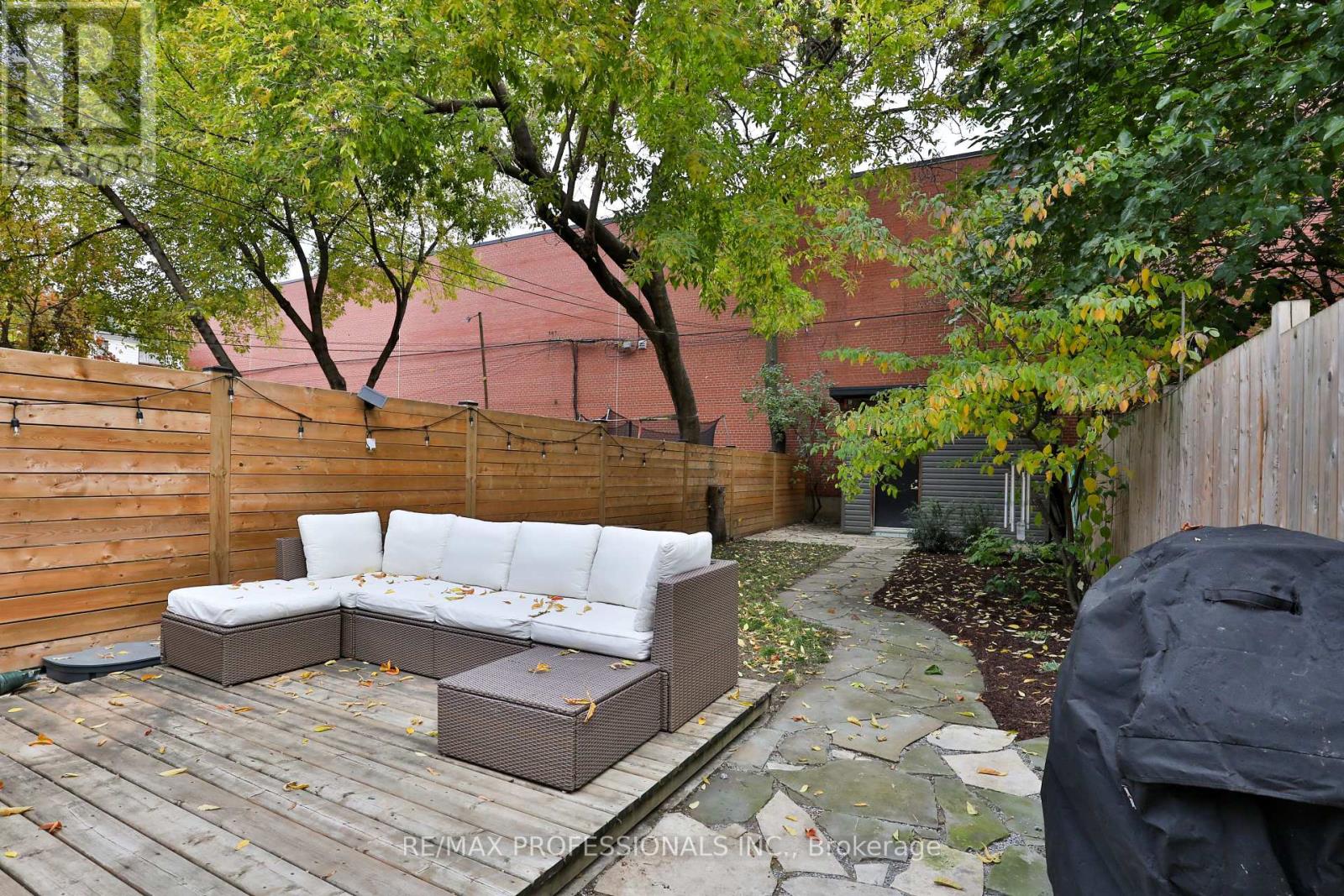 163 1/2 Campbell Avenue, Toronto, Ontario  M6P 3V3 - Photo 38 - W12732810