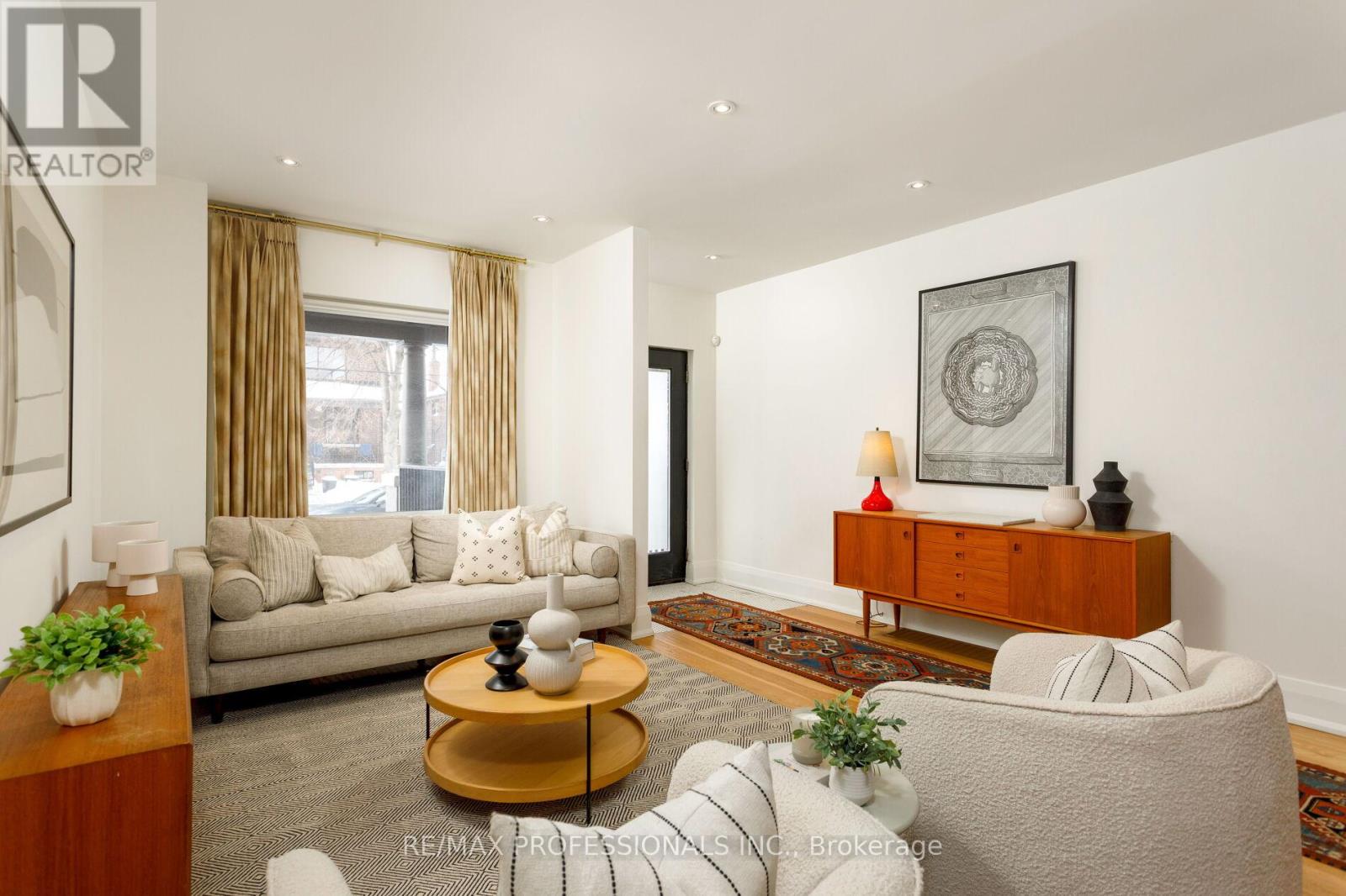 163 1/2 Campbell Avenue, Toronto, Ontario  M6P 3V3 - Photo 5 - W12732810