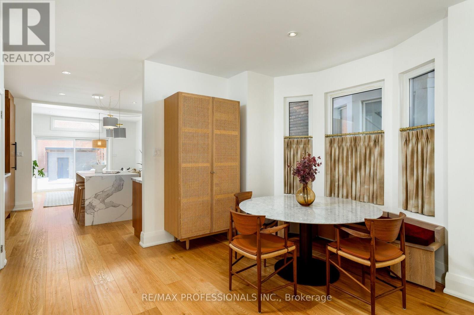 163 1/2 Campbell Avenue, Toronto, Ontario  M6P 3V3 - Photo 7 - W12732810