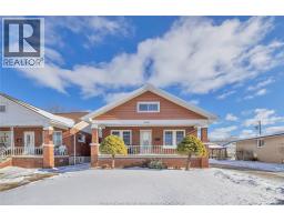 1006 PILLETTE, Windsor, Ontario