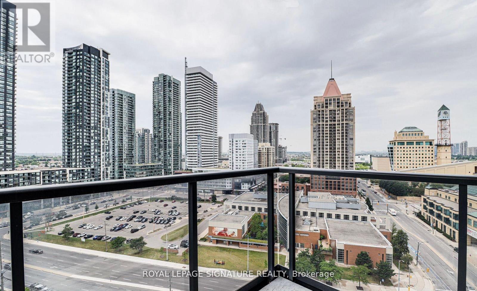 1602 - 330 Burnhamthorpe Road, Mississauga, Ontario  L5B 0E1 - Photo 10 - W12732988