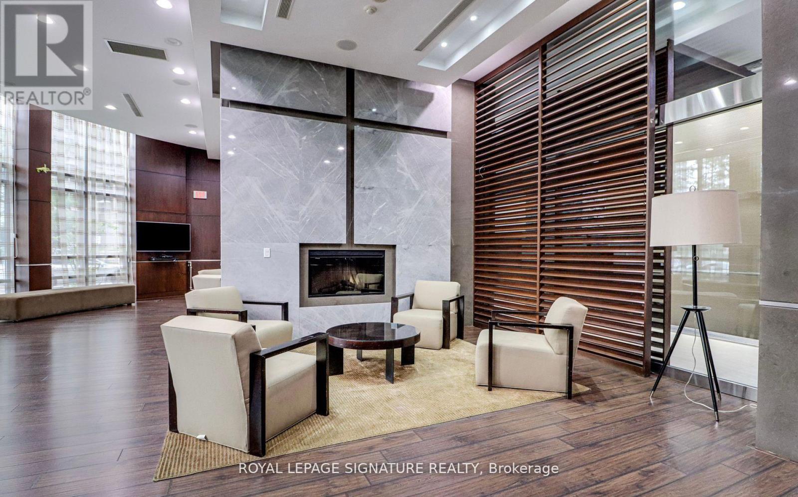1602 - 330 Burnhamthorpe Road, Mississauga, Ontario  L5B 0E1 - Photo 12 - W12732988