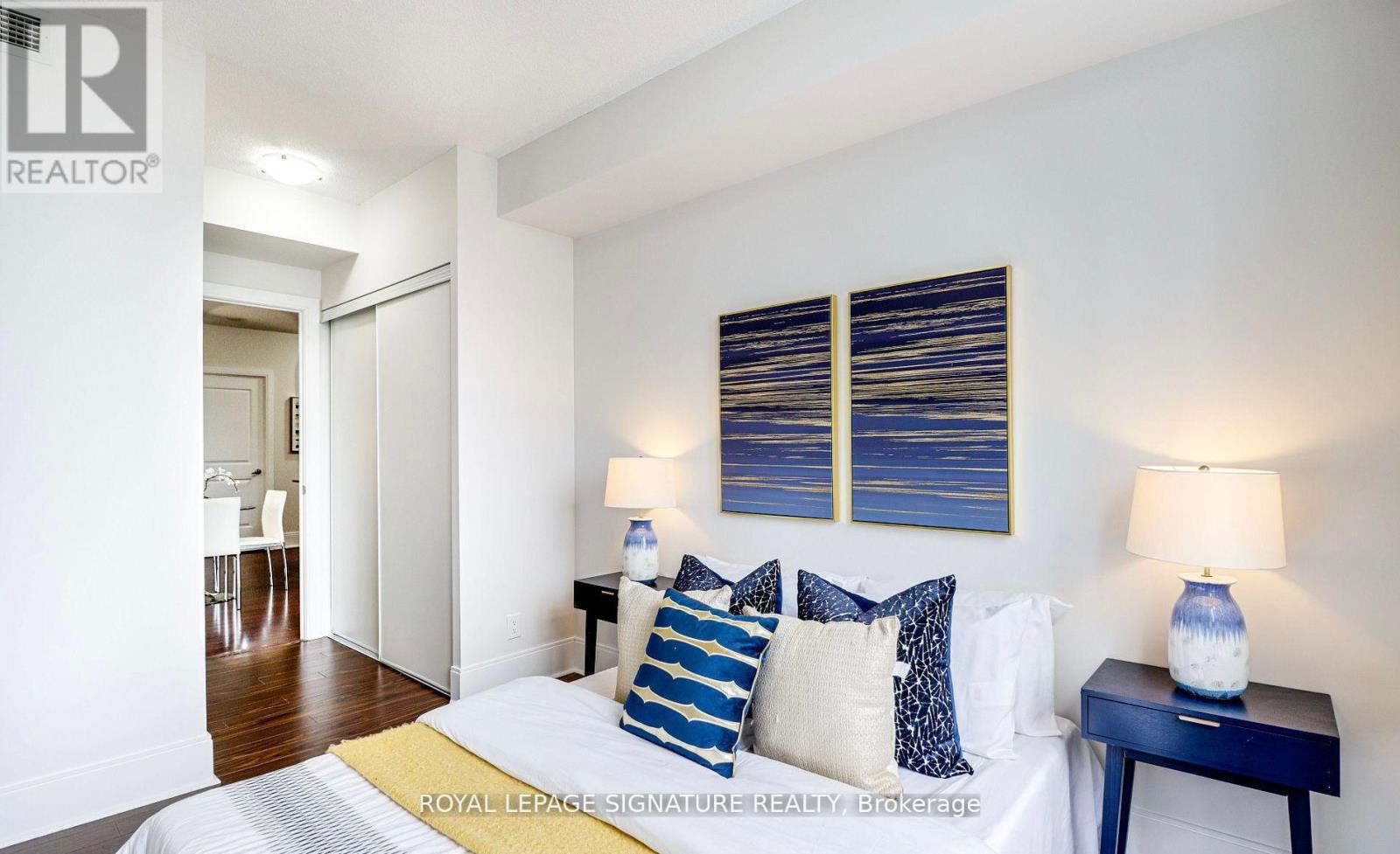 1602 - 330 Burnhamthorpe Road, Mississauga, Ontario  L5B 0E1 - Photo 20 - W12732988