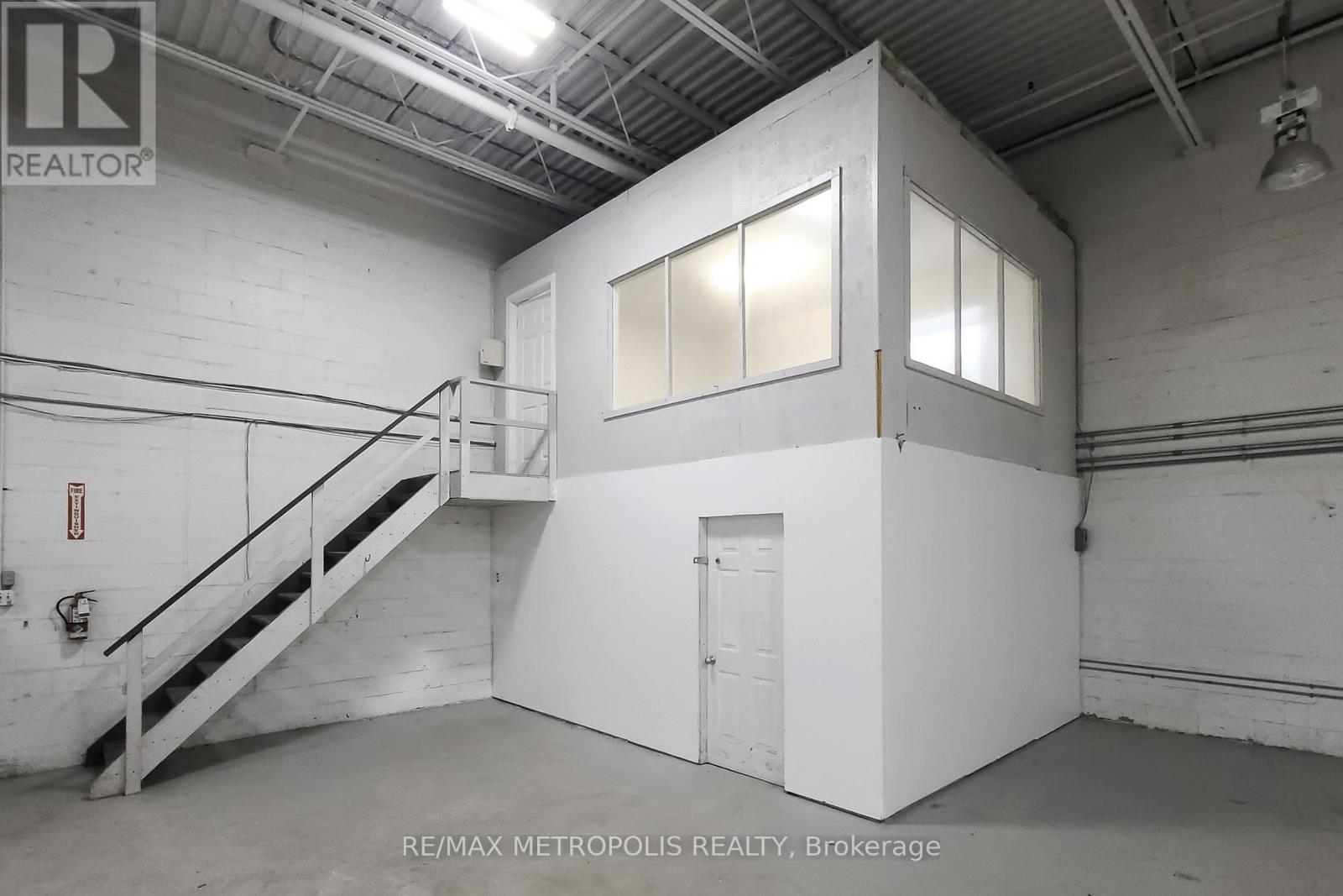 3a - 3185 Unity Drive, Mississauga, Ontario  L5L 4L4 - Photo 6 - W12733004