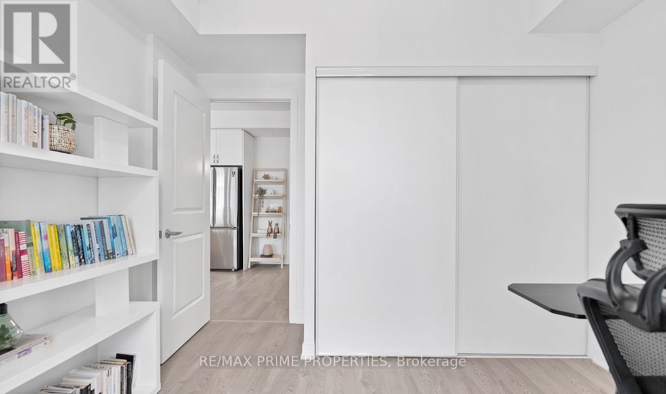 2102 - 4675 Metcalfe Avenue E, Mississauga, Ontario  L5M 0Z8 - Photo 14 - W12733020