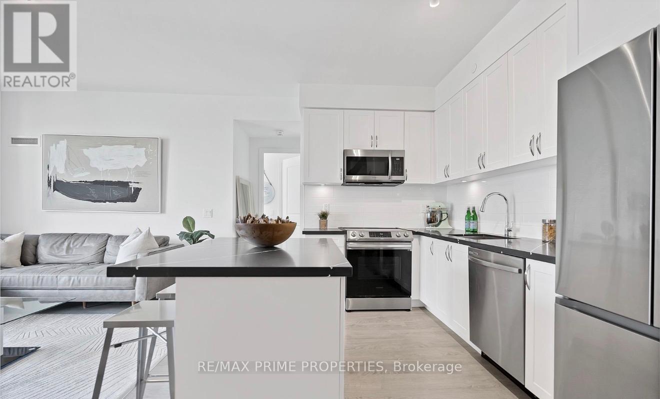 2102 - 4675 Metcalfe Avenue E, Mississauga, Ontario  L5M 0Z8 - Photo 4 - W12733020