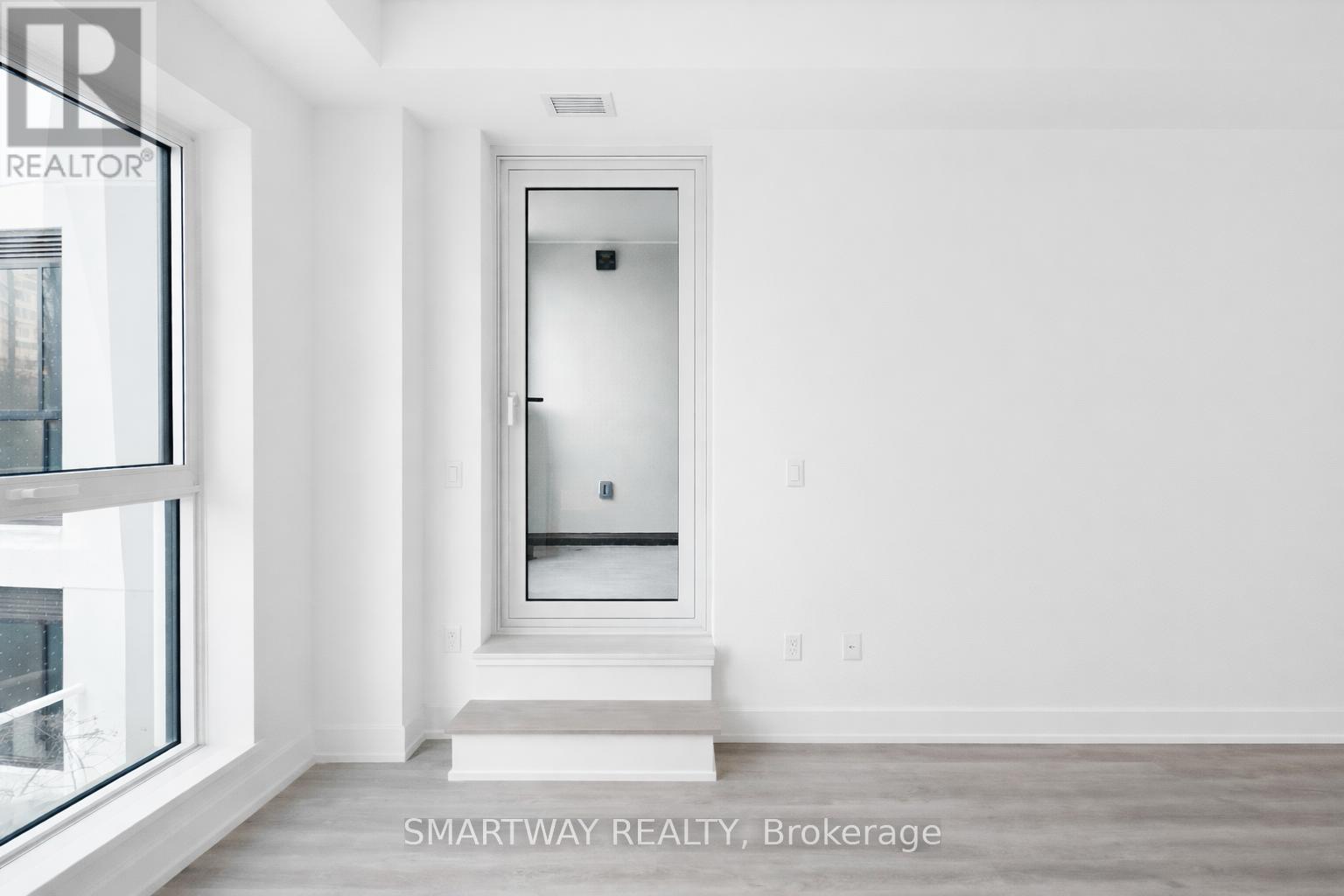 303 - 25 Cordova Avenue, Toronto, Ontario  M9A 0E5 - Photo 32 - W12733040