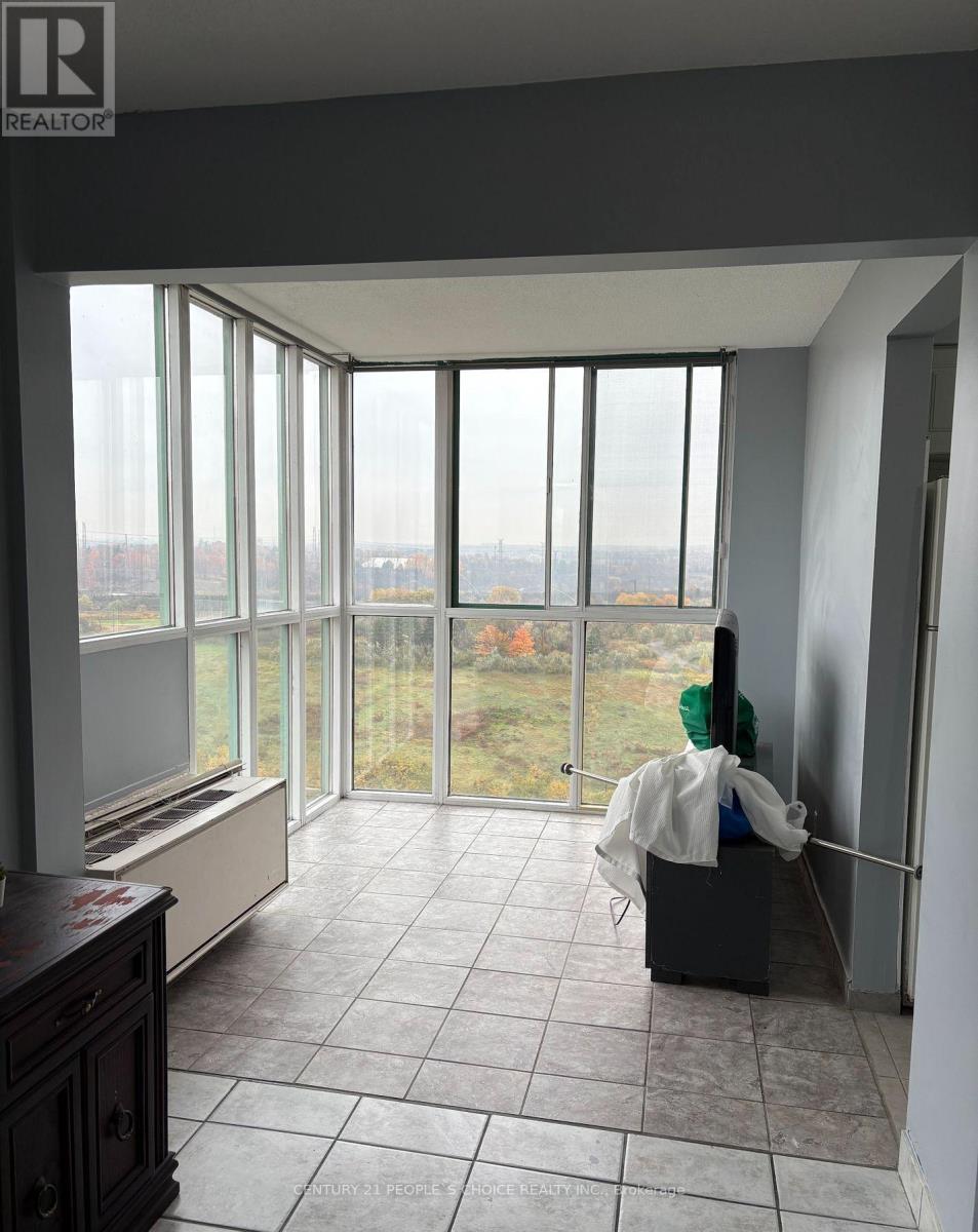 1601 - 61 Markbrook Lane, Toronto, Ontario  M9V 5E7 - Photo 10 - W12733094