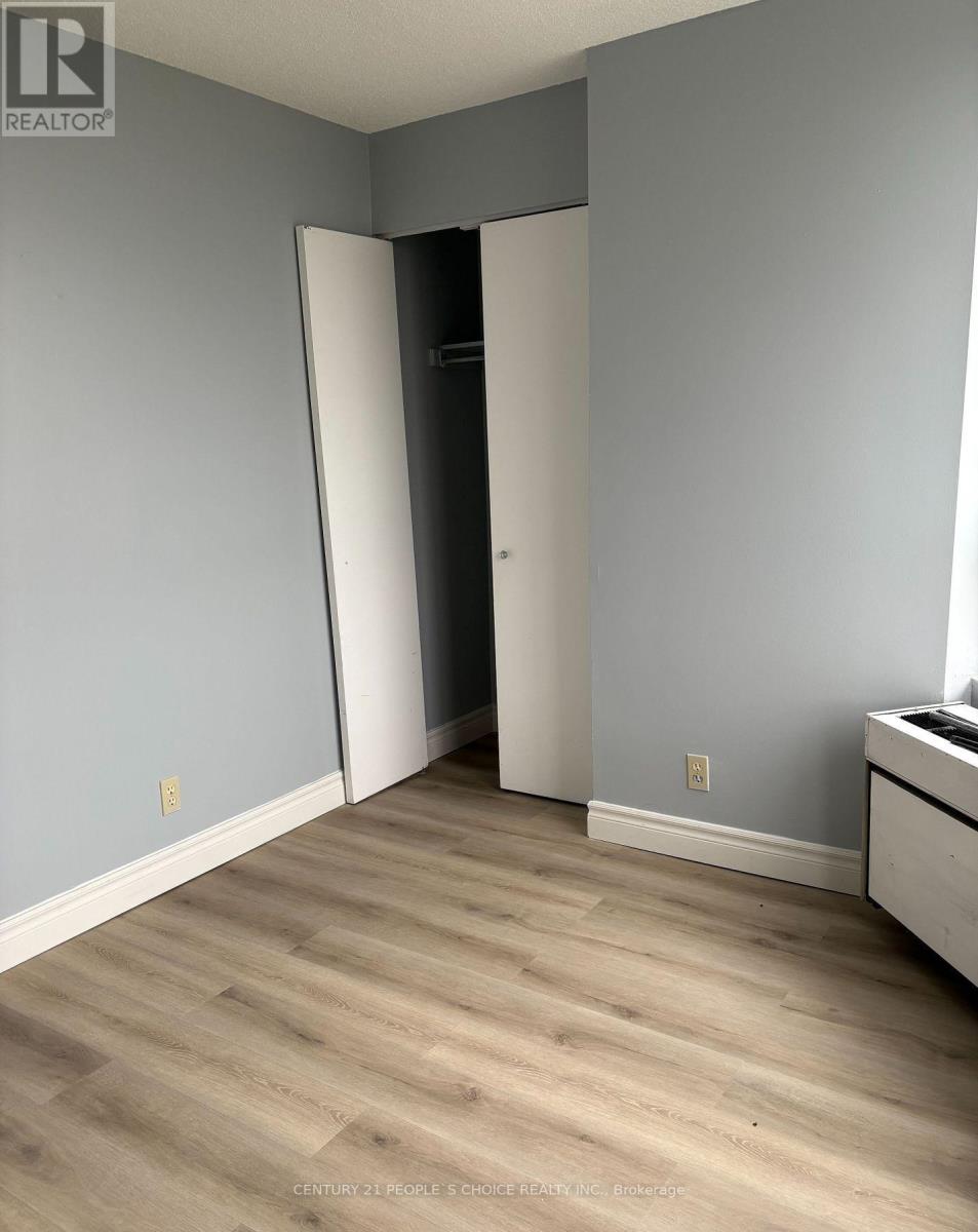 1601 - 61 Markbrook Lane, Toronto, Ontario  M9V 5E7 - Photo 19 - W12733094