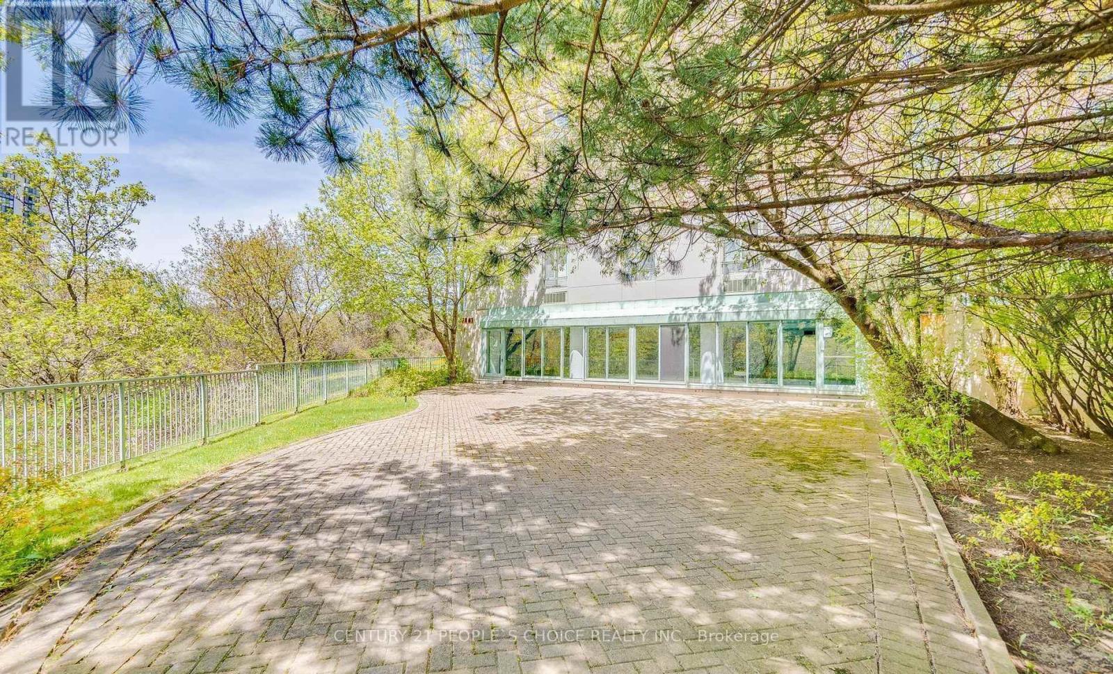 1601 - 61 Markbrook Lane, Toronto, Ontario  M9V 5E7 - Photo 27 - W12733094