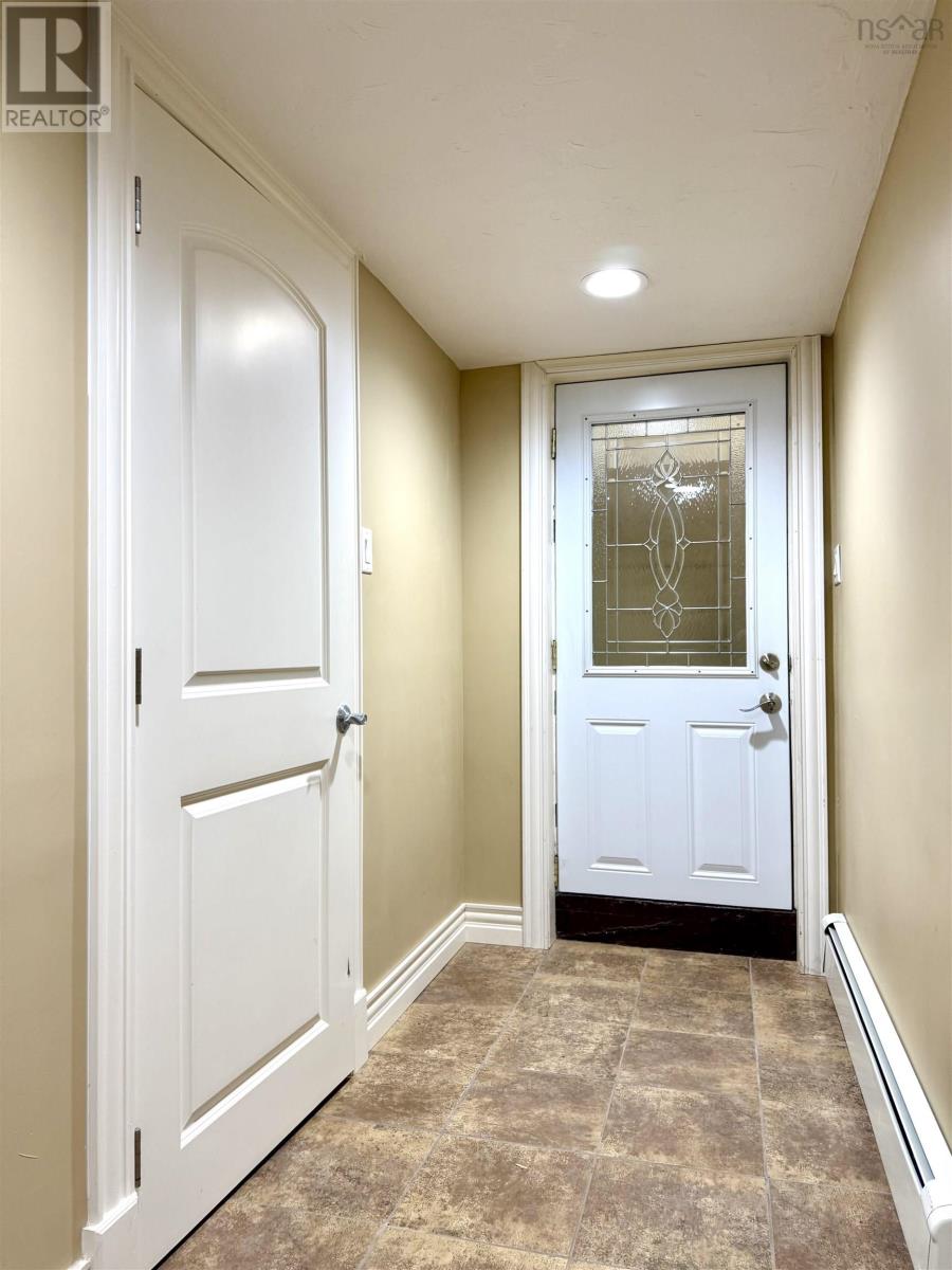 27 Regent Street, Amherst, Nova Scotia  B4H 3S8 - Photo 46 - 202600107