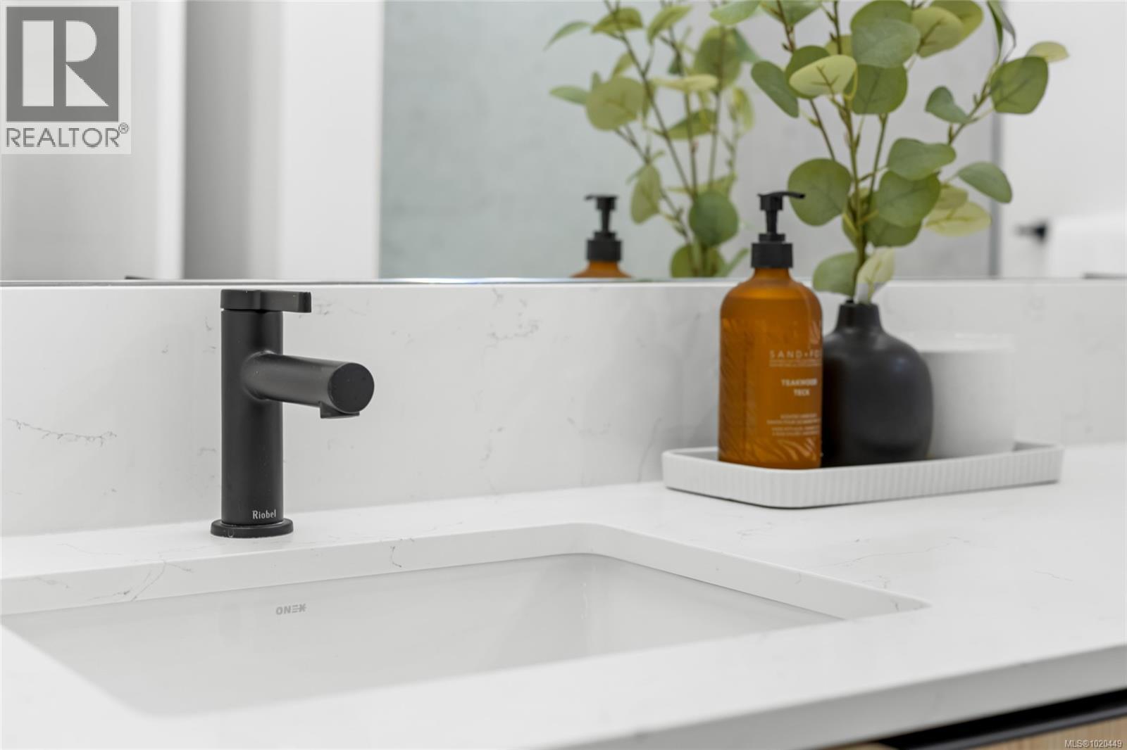 112 2341 Bear Mountain Pkwy, Langford, British Columbia  V9B 6V1 - Photo 22 - 1020449