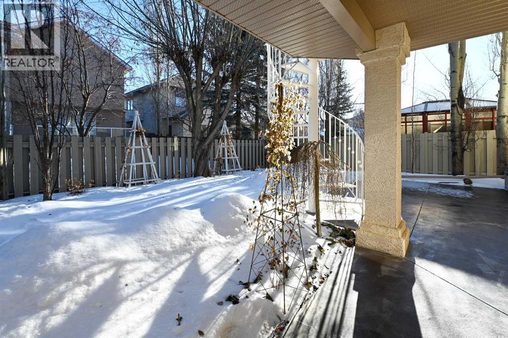 6558 Sierra Morena Boulevard Sw, Calgary, Alberta  T3H 3R3 - Photo 47 - A2278161