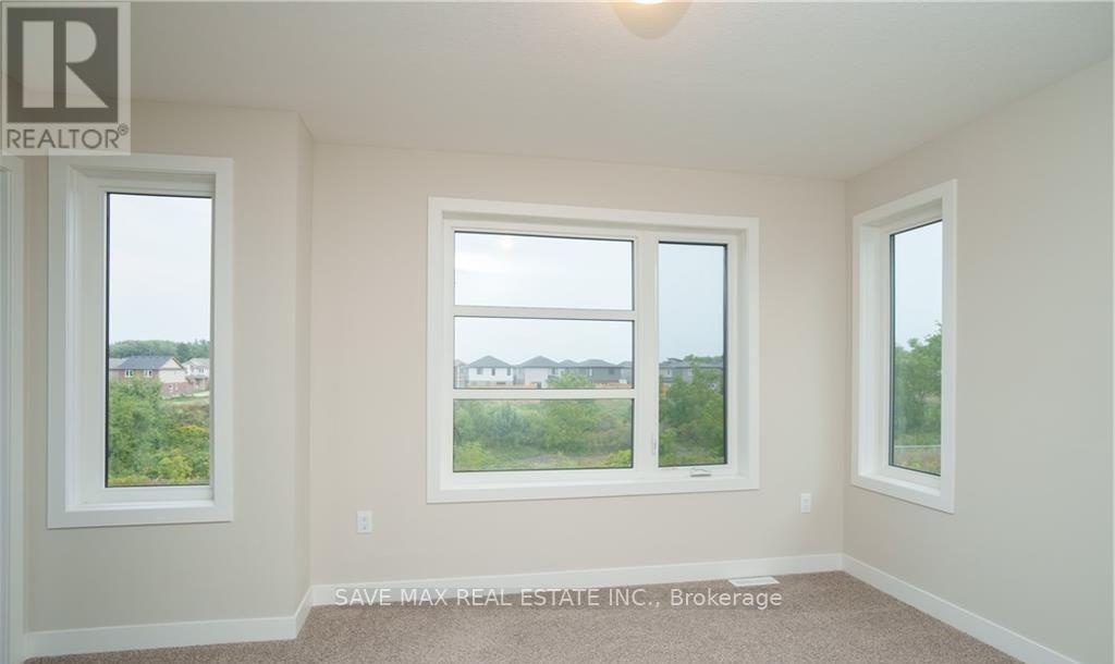 938 West Village Square, London North, Ontario  N6H 0J7 - Photo 3 - X12732992