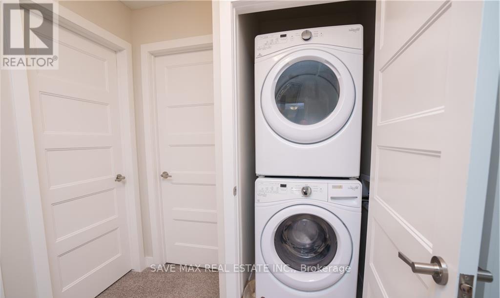 938 West Village Square, London North, Ontario  N6H 0J7 - Photo 7 - X12732992