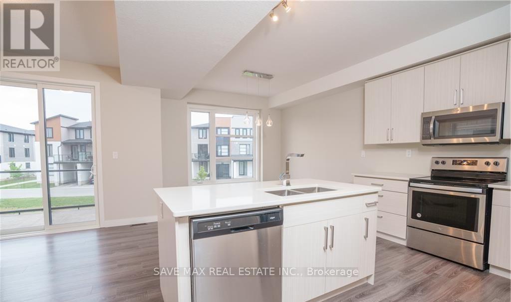 938 West Village Square, London North, Ontario  N6H 0J7 - Photo 8 - X12732992