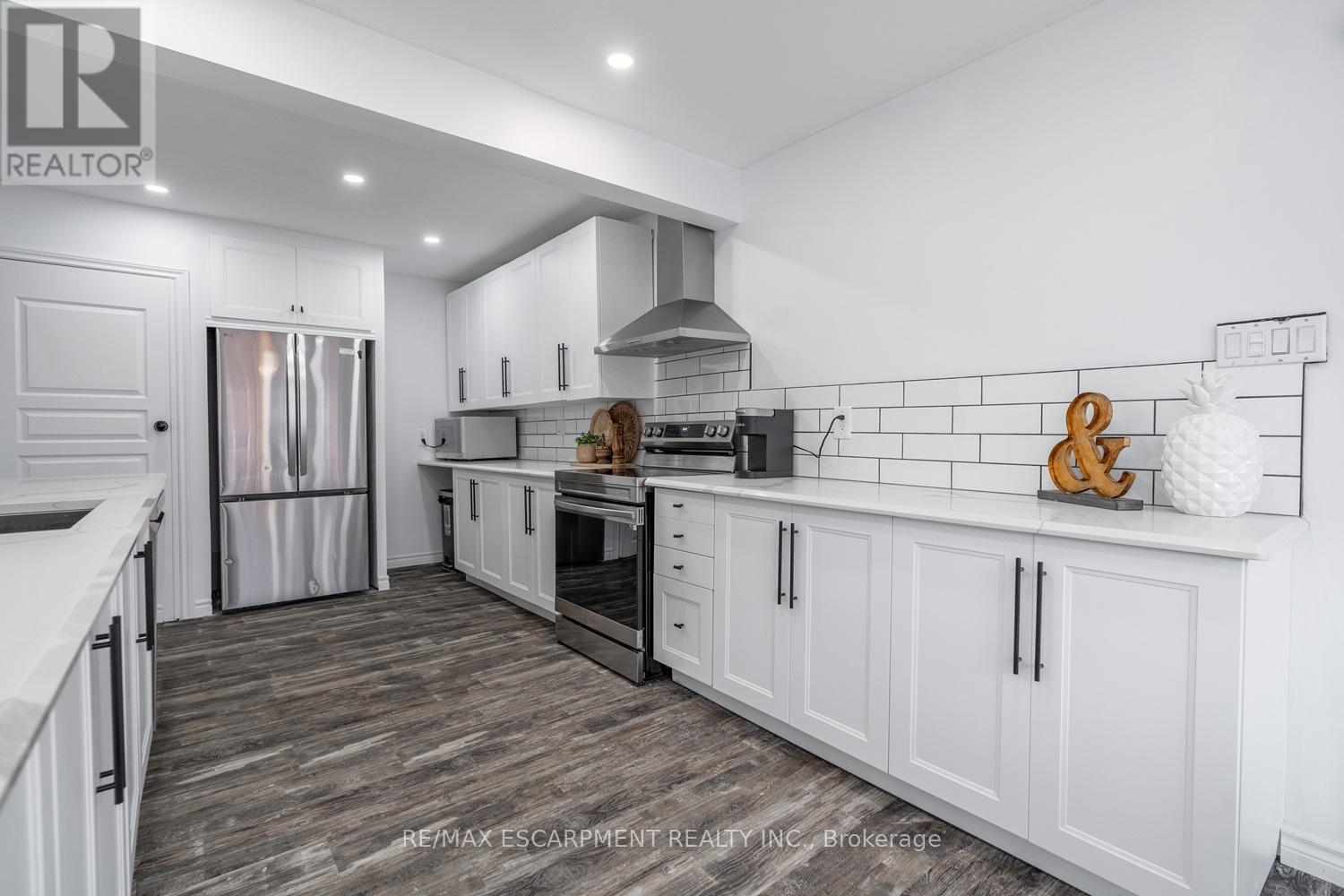 111 King Street E, Haldimand, Ontario  N0A 1H0 - Photo 11 - X12733046