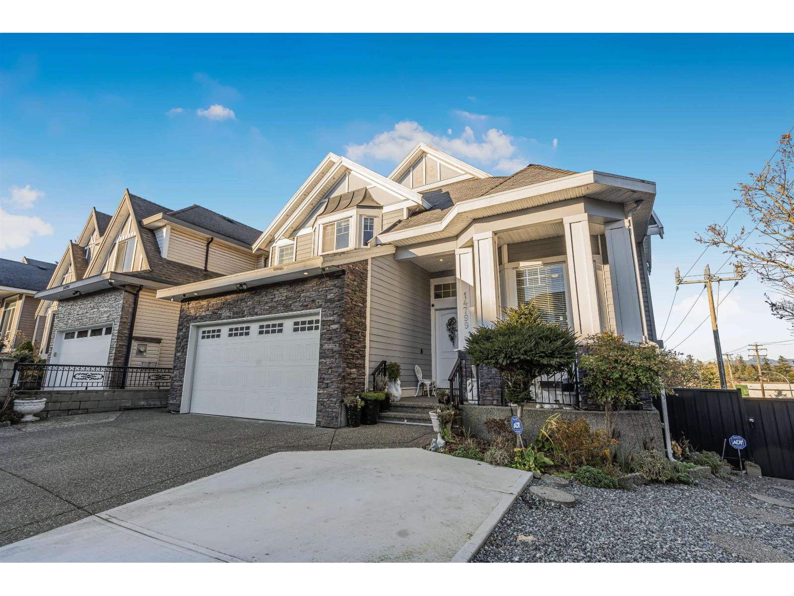 14799 63rd Avenue, Surrey, British Columbia  V3S 3T1 - Photo 2 - R3083526