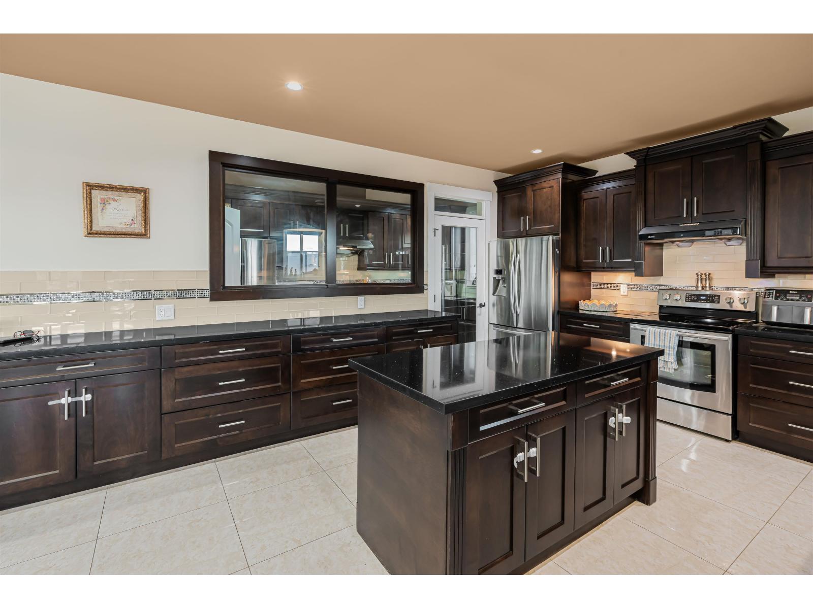 14799 63rd Avenue, Surrey, British Columbia  V3S 3T1 - Photo 10 - R3083526