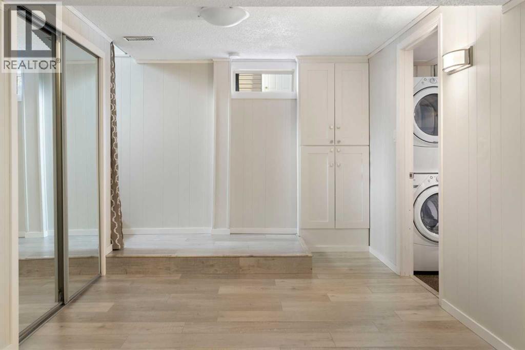 3511 Lakeside Crescent Sw, Calgary, Alberta  T3E 6A7 - Photo 29 - A2281740