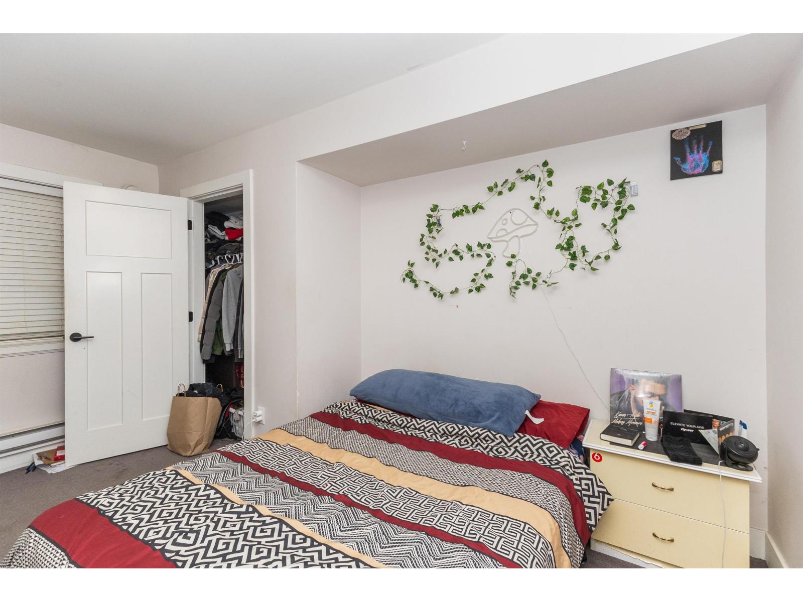 2018 Vinewood Street, Abbotsford, British Columbia  V2S 3H2 - Photo 32 - R3082763