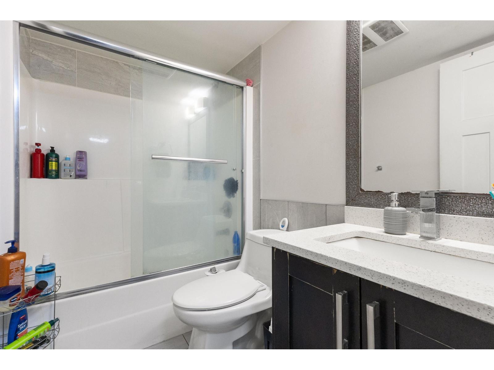 2018 Vinewood Street, Abbotsford, British Columbia  V2S 3H2 - Photo 36 - R3082763