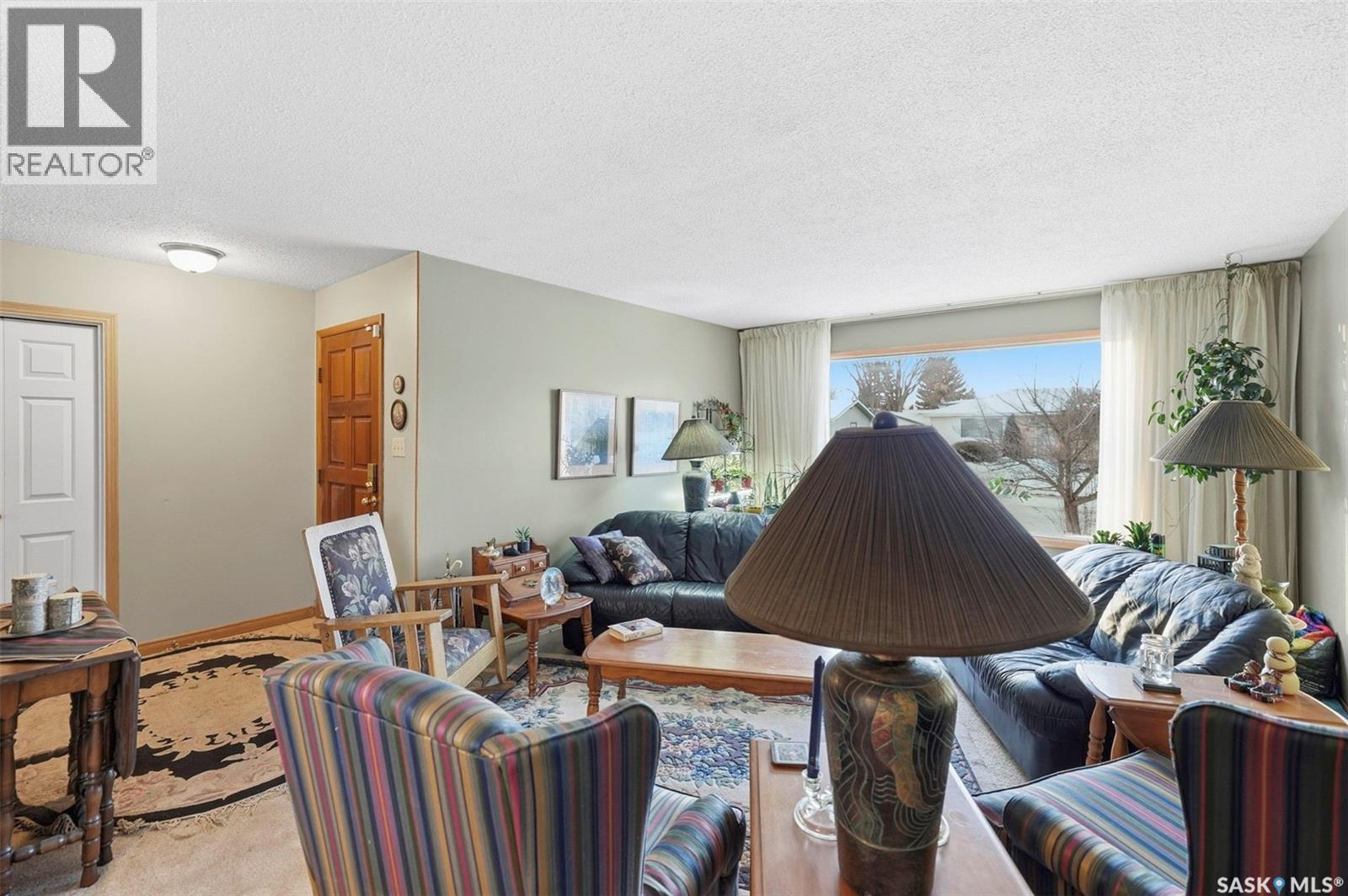 138 Maclean Crescent, Saskatoon, Saskatchewan  S7J 2R7 - Photo 4 - SK027489