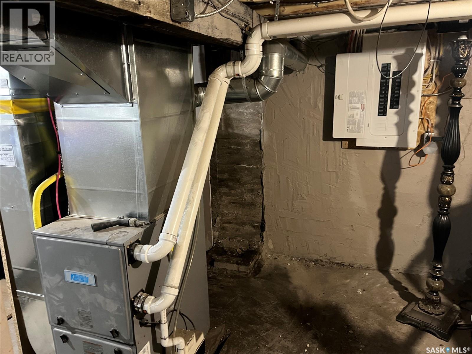 1447 Robinson Street, Regina, Saskatchewan  S4T 2N7 - Photo 13 - SK027460