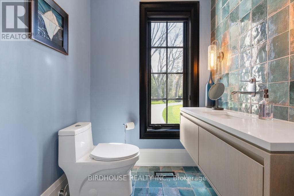 16 Garden Gate, Brock, Ontario  L0K 1A0 - Photo 21 - N12389415