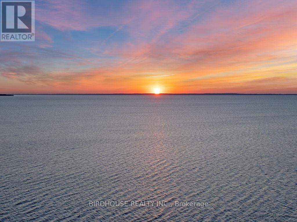 16 Garden Gate, Brock, Ontario  L0K 1A0 - Photo 42 - N12389415