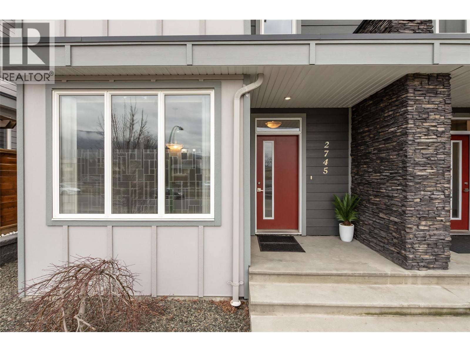 2745 Hewl Road, West Kelowna, British Columbia  V1Z 4E7 - Photo 3 - 10373574