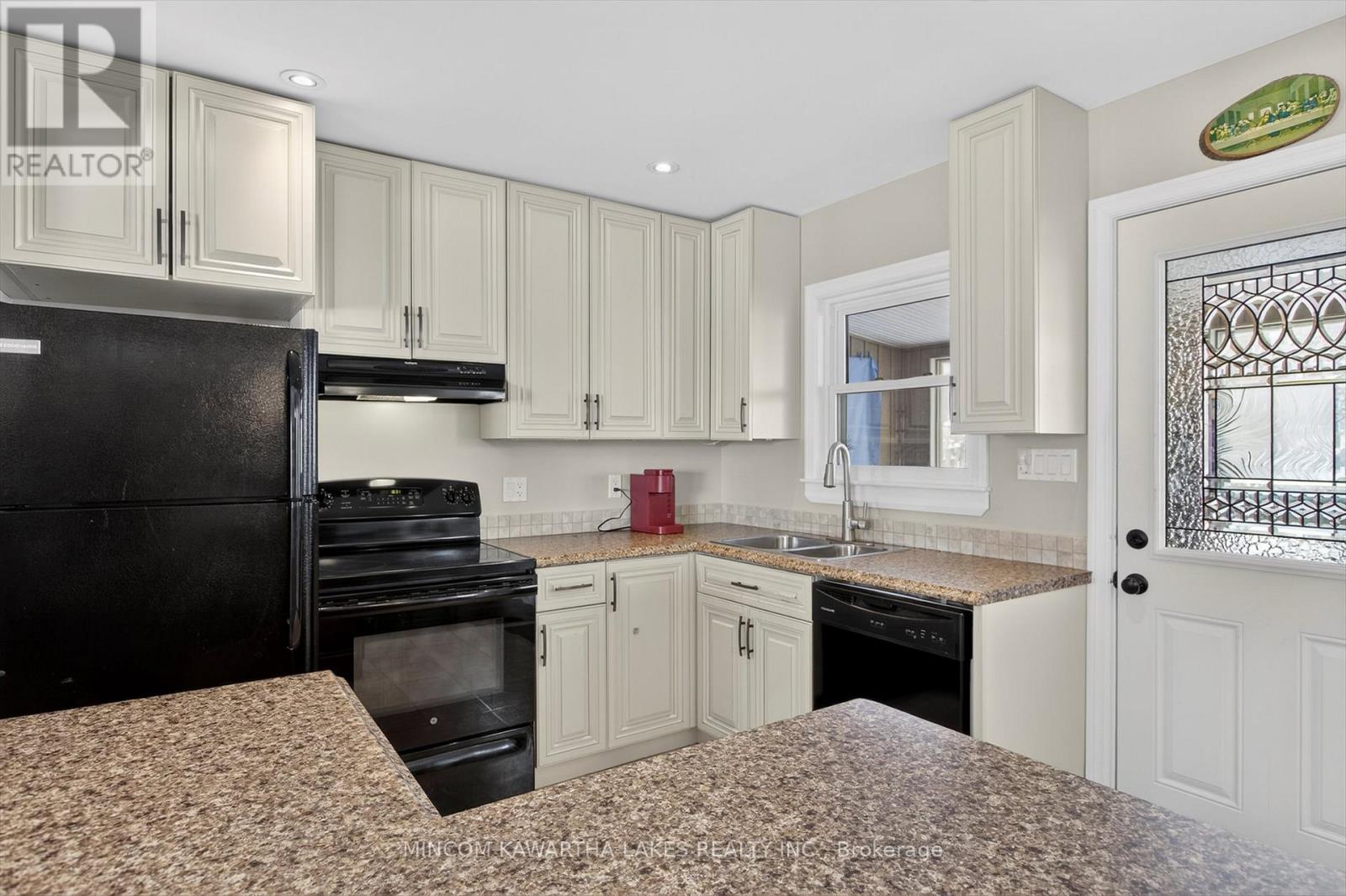 630 Sherbrooke Street, Peterborough, Ontario  K9J 2P6 - Photo 13 - X12733266