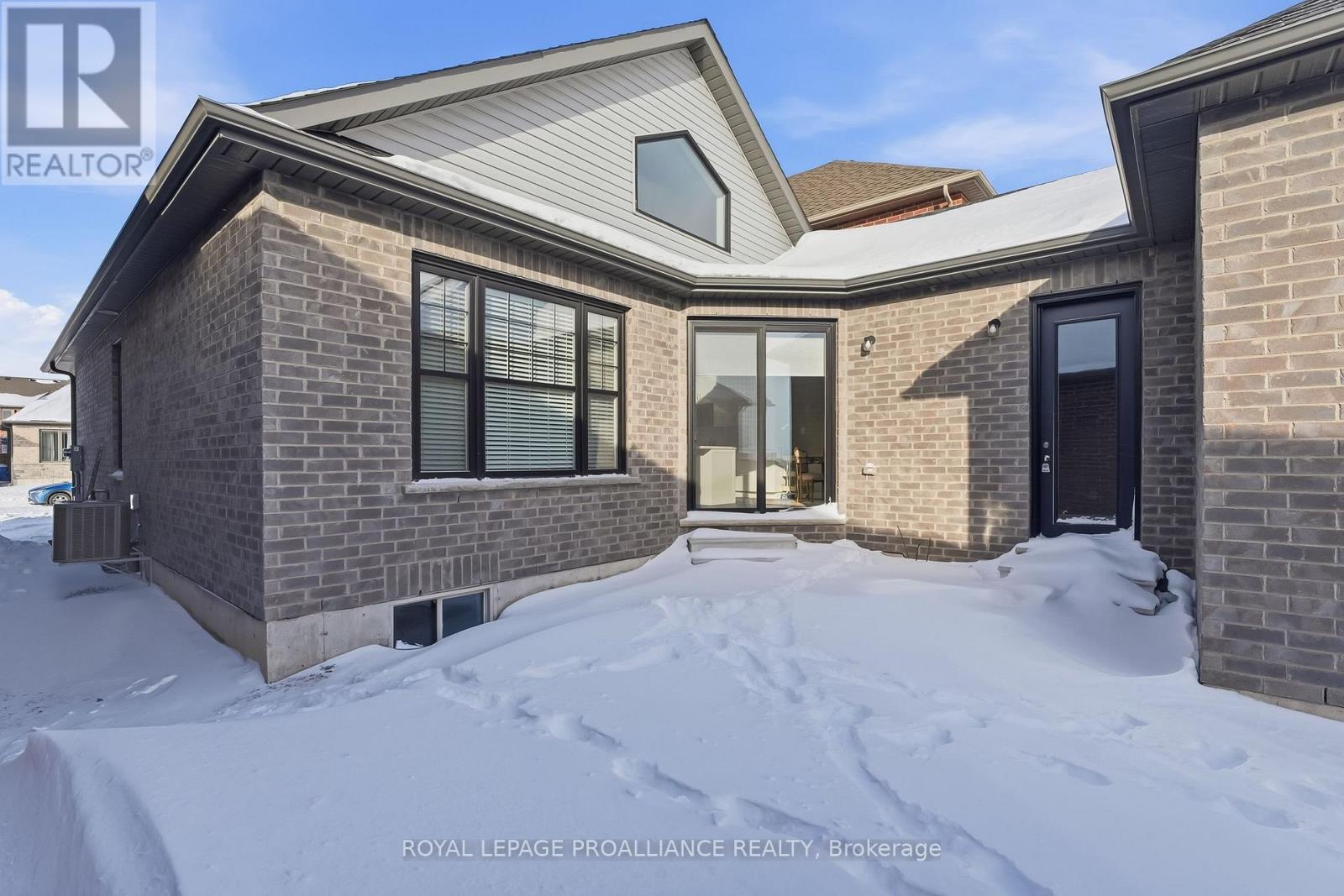 223 Strachan Street, Port Hope, Ontario  L1A 0E7 - Photo 35 - X12733284