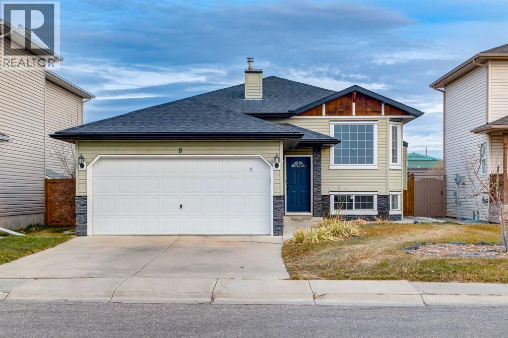 8 Canoe Circle Sw, Airdrie, Alberta  T4B 2L7 - Photo 1 - A2270603