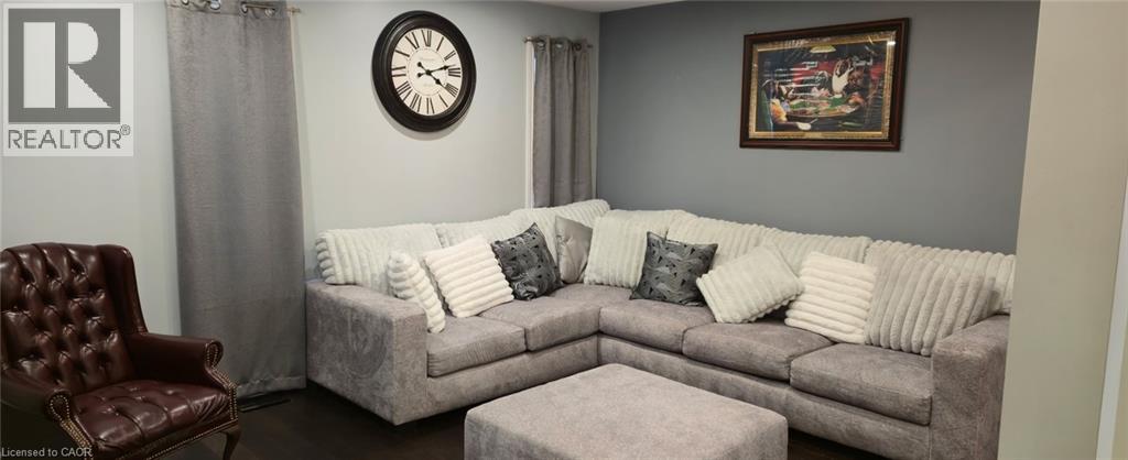 469 Dansbury Drive Unit# Upper, Waterloo, Ontario  N2K 4L1 - Photo 2 - 40801135