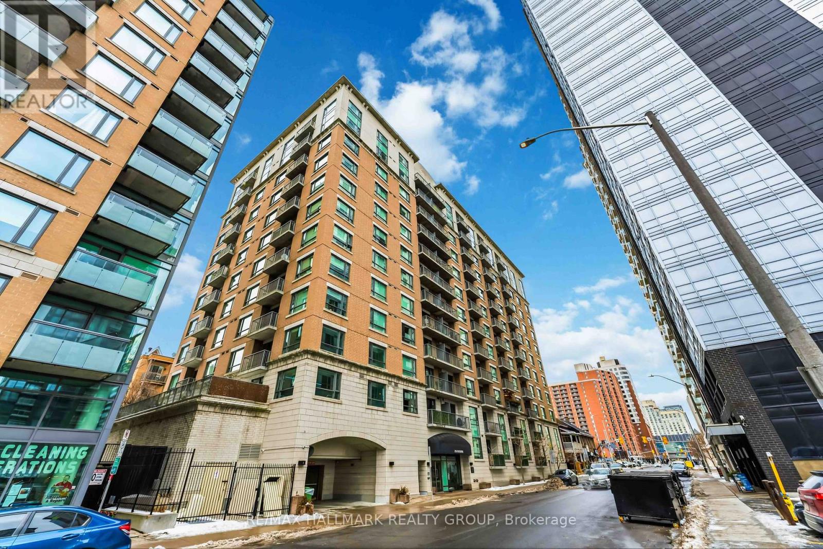 Welcome to this spacious and modern 2-bedroom, 2-bathroom condo, perfectly situated in the heart of downtown Ottawa. Offering just over 900 sq ft of open-concept living space, this unit features large windows, hardwood floors, and a private balcony to enjoy city views. The sleek kitchen is complete with granite countertops, stainless steel appliances, and a convenient breakfast bar ideal for entertaining. The primary bedroom offers a full ensuite bathroom for added comfort and privacy. Enjoy the convenience of in-unit laundry, and storage locker. This well-managed building includes fantastic amenities such as a gym, indoor pool, party room, and concierge service. Steps to the University of Ottawa, ByWard Market, Rideau Centre, and public transit this location can't be beat for professionals, investors, or first-time buyers! Condo fees include heat, water, and building insurance. Parking spot to be rented by Buyer. Book your private showing today and experience urban living at its best! Available today! (id:48254)