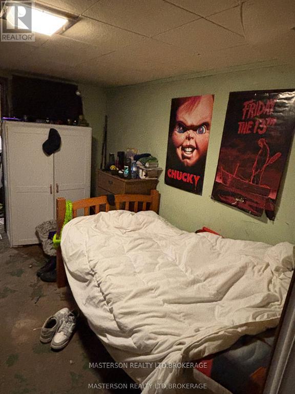 12 Chestnut Street E, St. Catharines, Ontario  L2T 1G5 - Photo 13 - X12733304