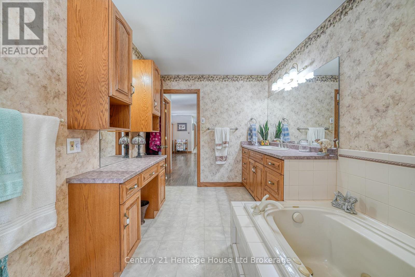 55846 Light Line, Bayham, Ontario  N0J 1Z0 - Photo 24 - X12733144