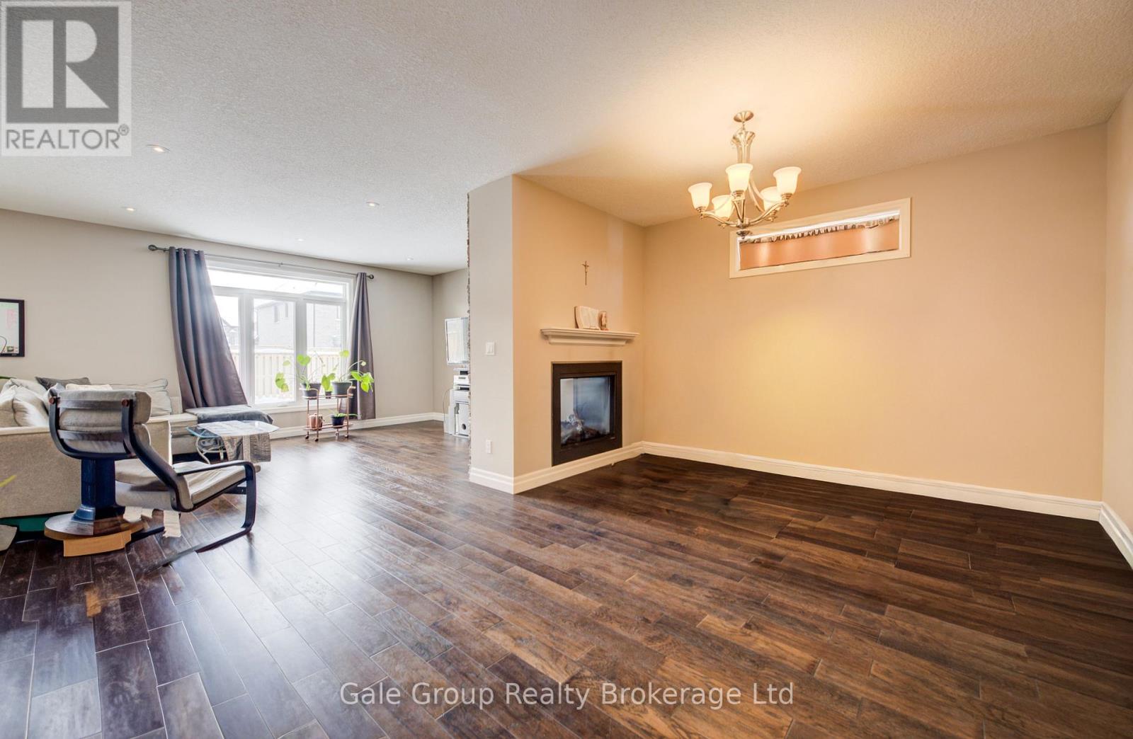 117 Juno Crescent, Woodstock, Ontario  N4T 0A9 - Photo 12 - X12733272