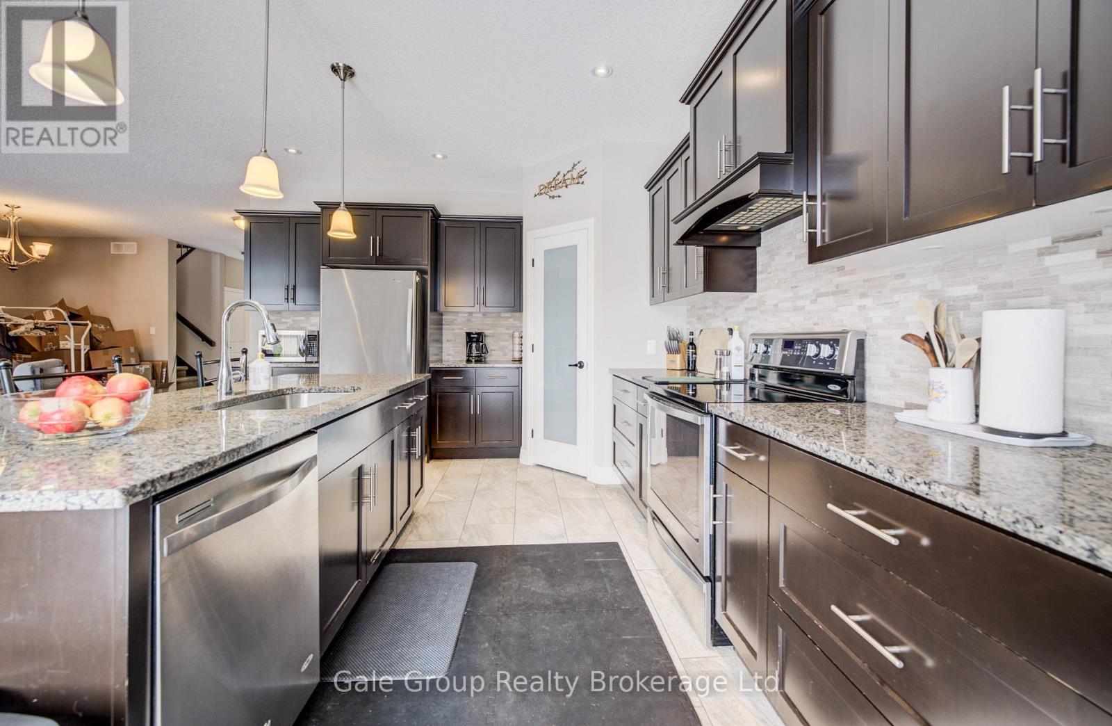 117 Juno Crescent, Woodstock, Ontario  N4T 0A9 - Photo 8 - X12733272