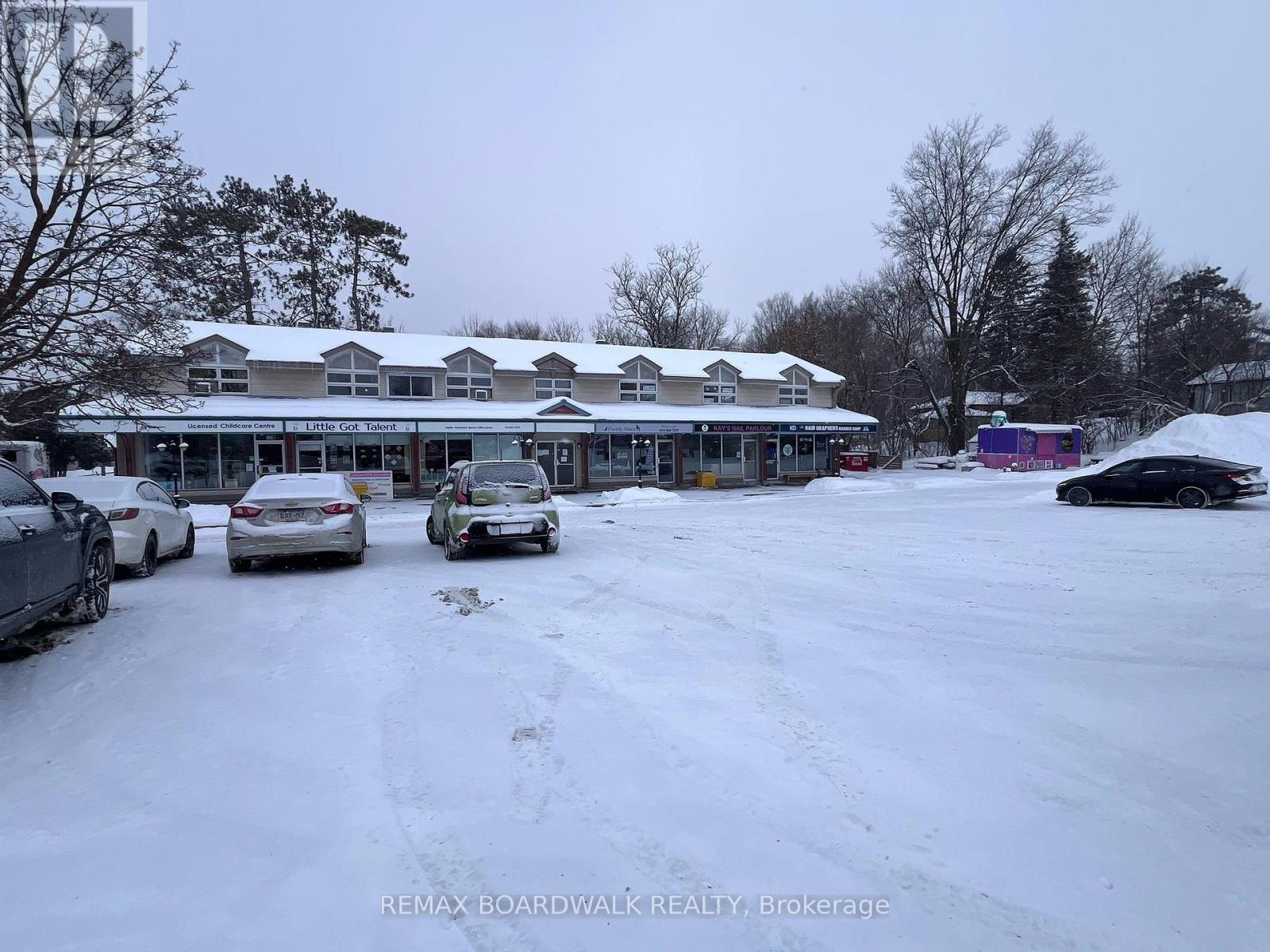 1480 Stittsville  Main Street, Ottawa, Ontario  K2S 1E3 - Photo 2 - X12727078