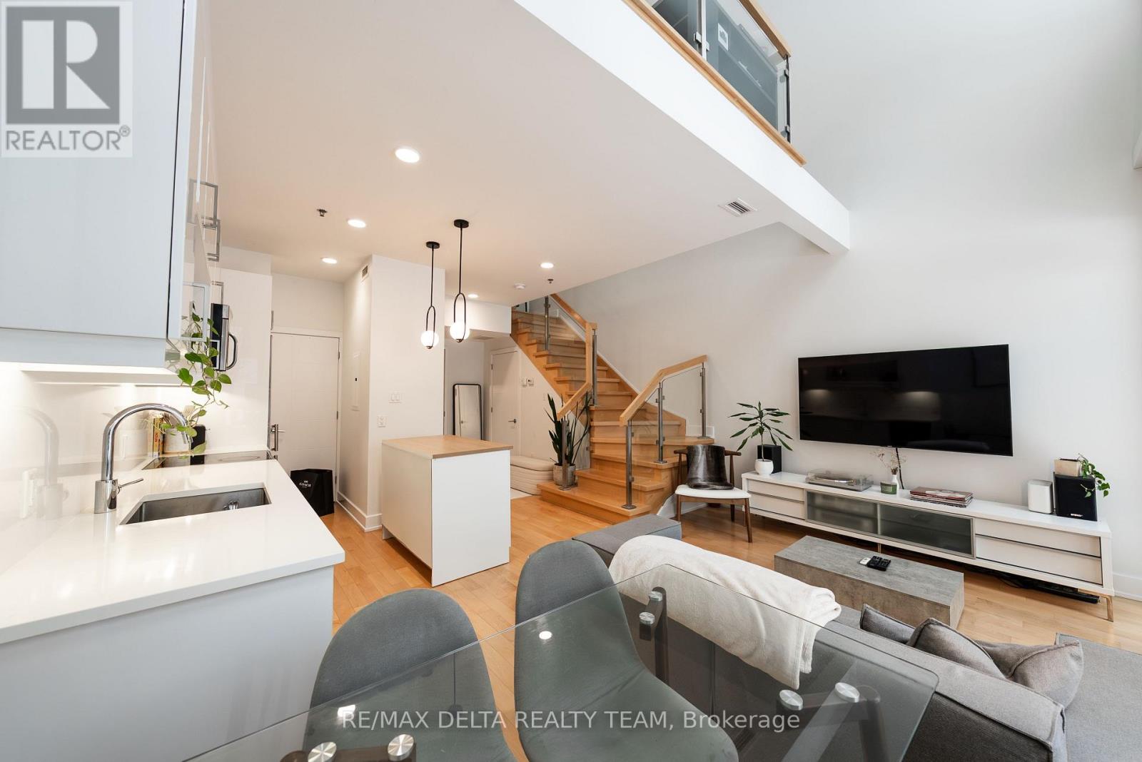 202 - 197 Lisgar Street, Ottawa, Ontario  K2P 0C3 - Photo 13 - X12728490