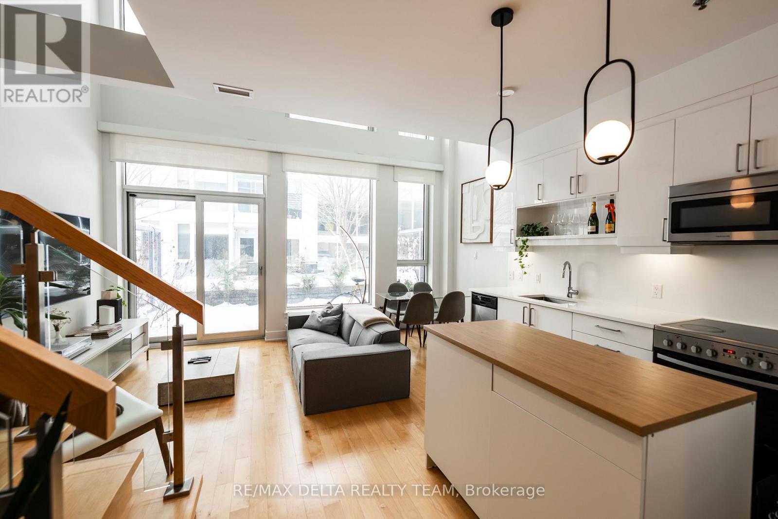 202 - 197 Lisgar Street, Ottawa, Ontario  K2P 0C3 - Photo 5 - X12728490