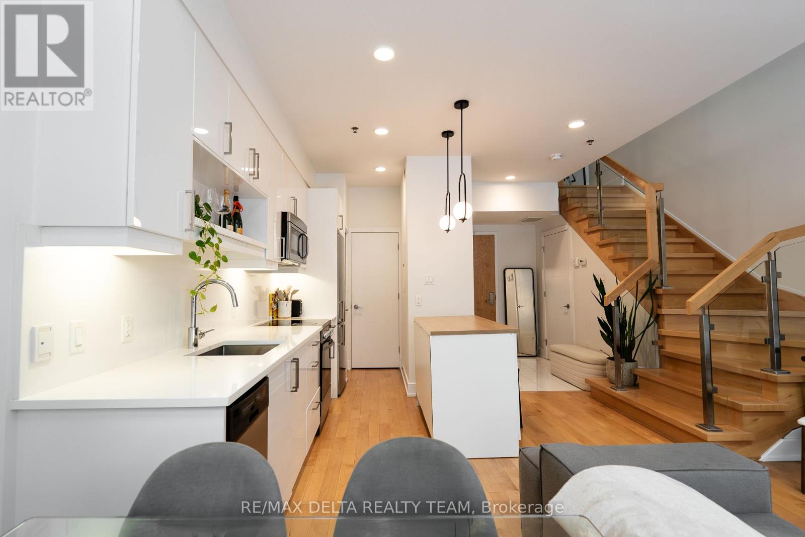 202 - 197 Lisgar Street, Ottawa, Ontario  K2P 0C3 - Photo 9 - X12728490