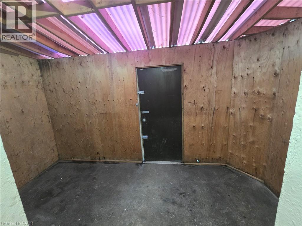 693 Hamilton Road, London, Ontario  N5Z 1T5 - Photo 13 - 40799660