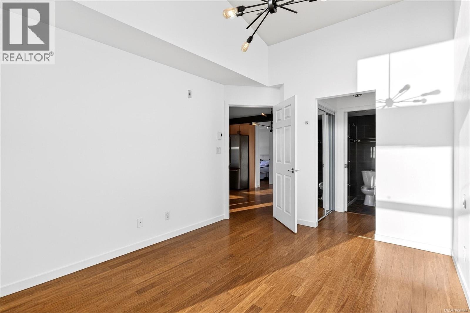 502 2940 Harriet Rd, Saanich, British Columbia  V9A 1T3 - Photo 16 - 1024144